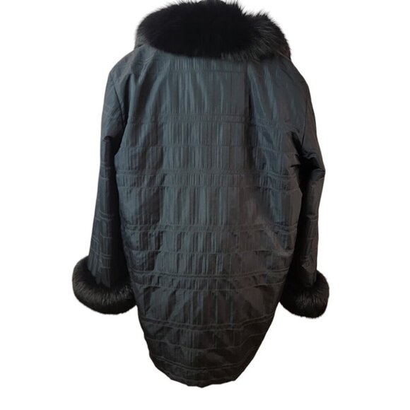 🖤 Saga Furs Women’s XL Coat – Fox Fur Trim & Rabbit Lining! 🖤 - Picture 6 of 13